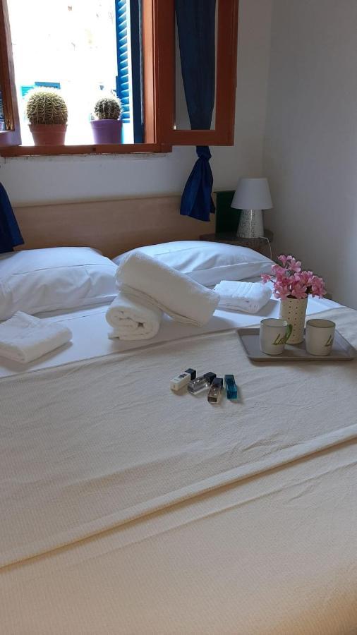 Appartamenti La Villa ペスキチ エクステリア 写真