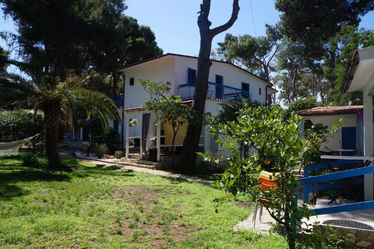 Appartamenti La Villa ペスキチ エクステリア 写真