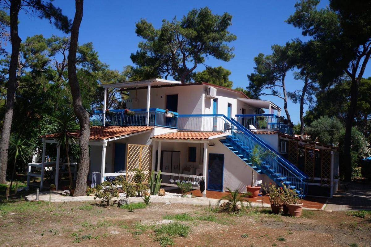 Appartamenti La Villa ペスキチ エクステリア 写真