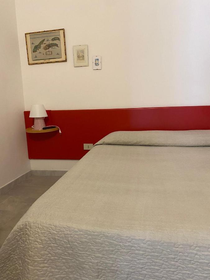 Appartamenti La Villa ペスキチ エクステリア 写真